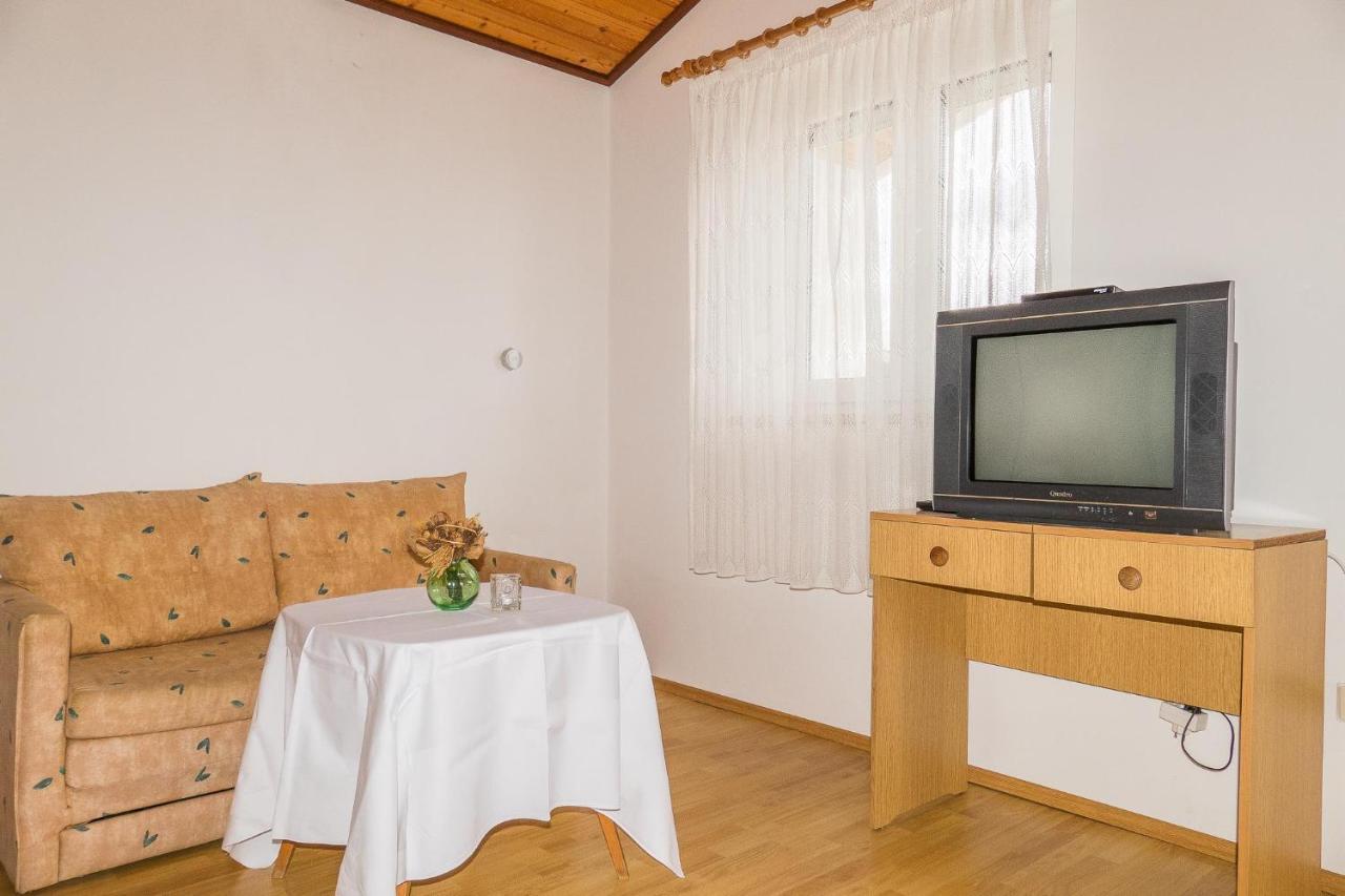 Apartments Pahljina Palit Zewnętrze zdjęcie